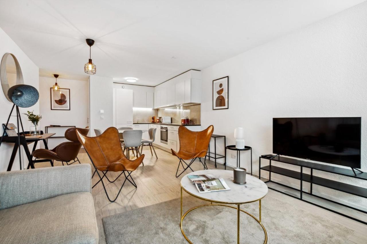 Olympia Homes Beautifully Furnished Flats Epalinges Екстериор снимка